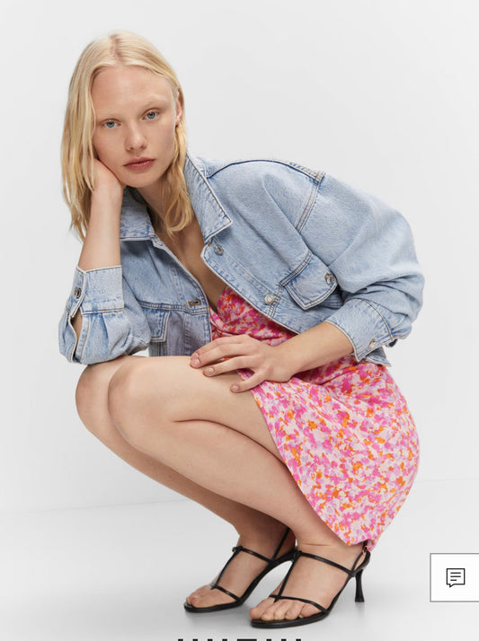 Robe courte florale MANGO ( Neuf avec étiquette )