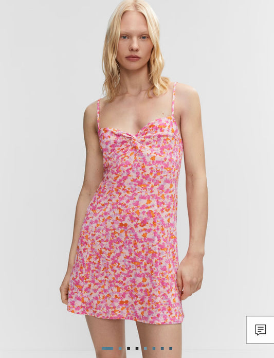 Robe courte florale MANGO ( Neuf avec étiquette )